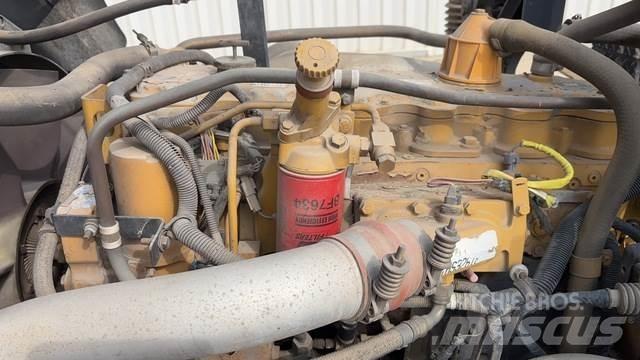 GMC T7500 Other