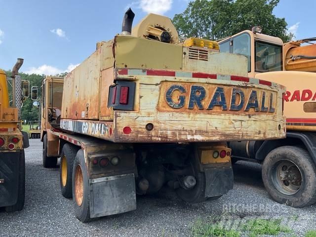 Gradall XL4100 Wheeled excavators