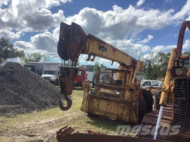 Grove  Rough terrain cranes