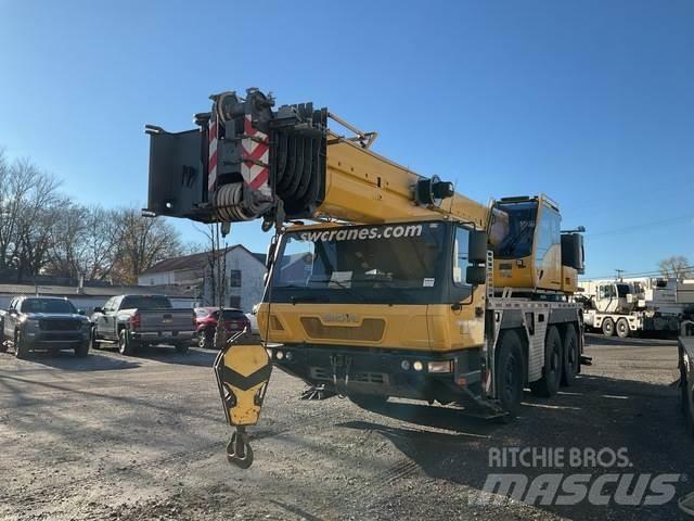 Grove GMK3055 All terrain cranes
