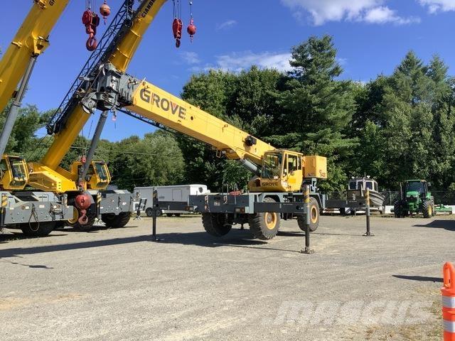 Grove RT540E Rough terrain cranes