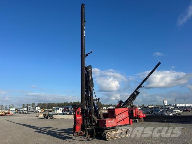 Hercules STR20 Vibratory pile drivers