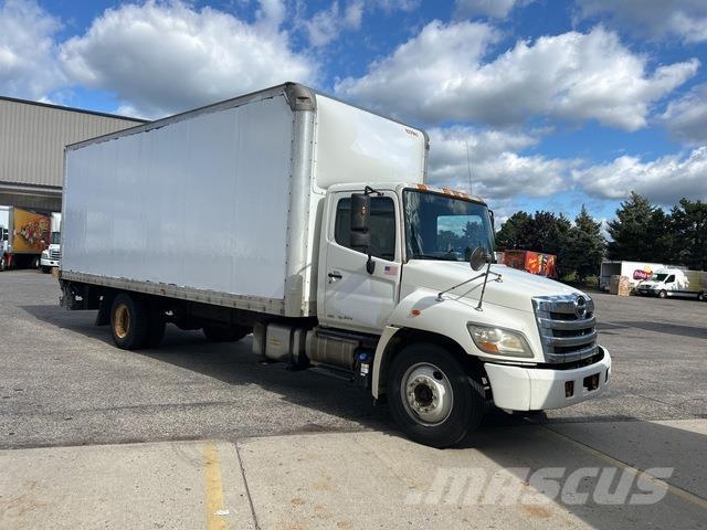 Hino  Box trucks