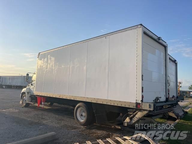 Hino 268 Panel vans