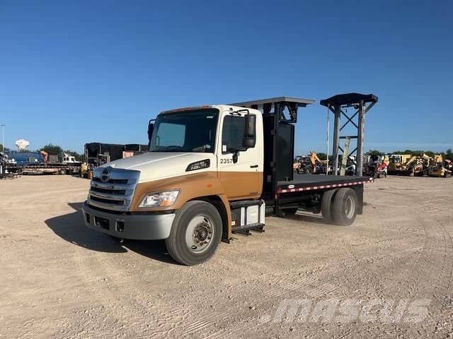 Hino 338 Municipal / general purpose vehicles