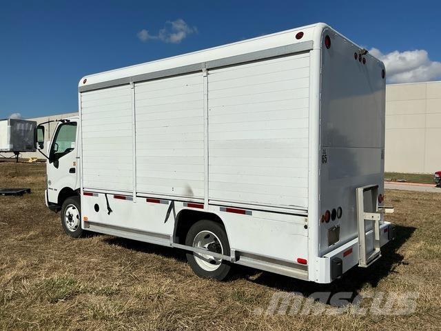 Hino XJC710 Beverage trucks