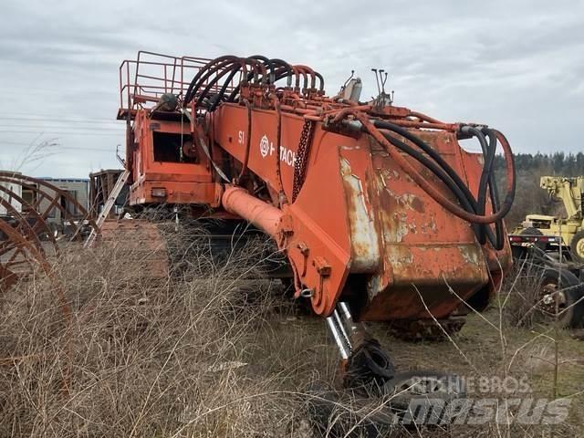 Hitachi EX1000 Crawler excavators