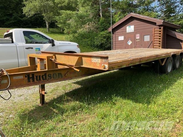 Hudson HTD48C Car carrier