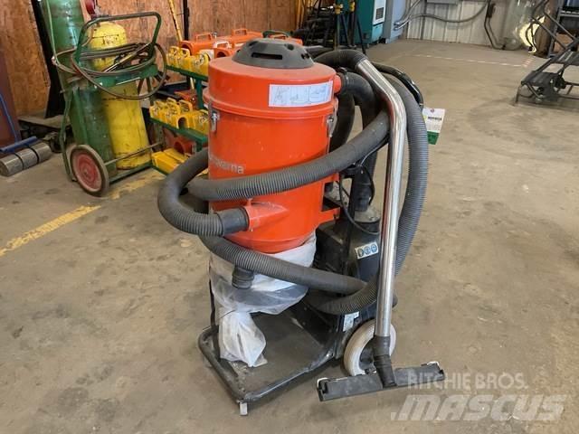 Husqvarna S26 Vacuum cleaners