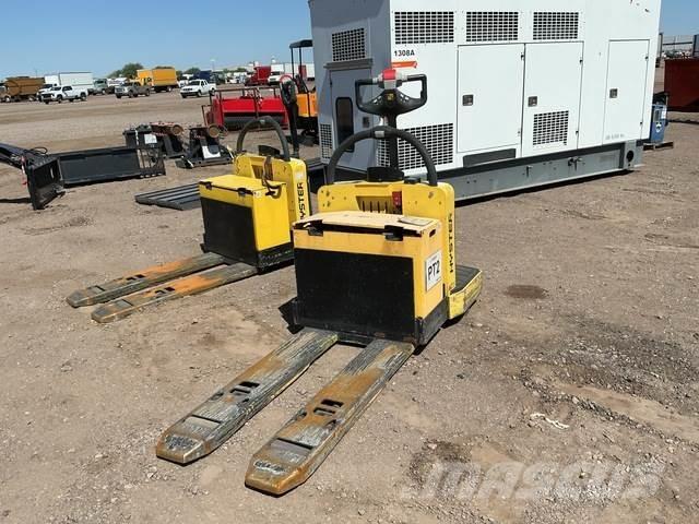 Hyster B60ZAC Hand pallet truck