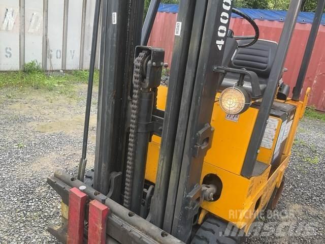 Hyster E40XL Electric forklift trucks