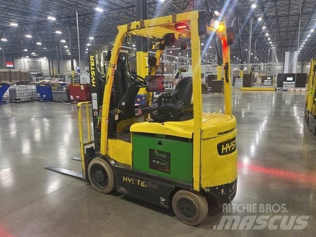 Hyster E50XN Electric forklift trucks