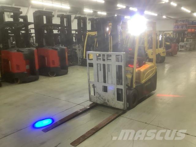 Hyster J40XNT Electric forklift trucks