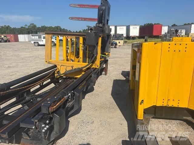 Hyster V35ZMU Medium lift order picker