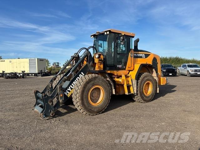 Hyundai HL940A Wheel loaders