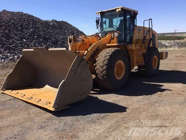 Hyundai HL975 Wheel loaders