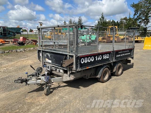 Ifor Williams  Car carrier