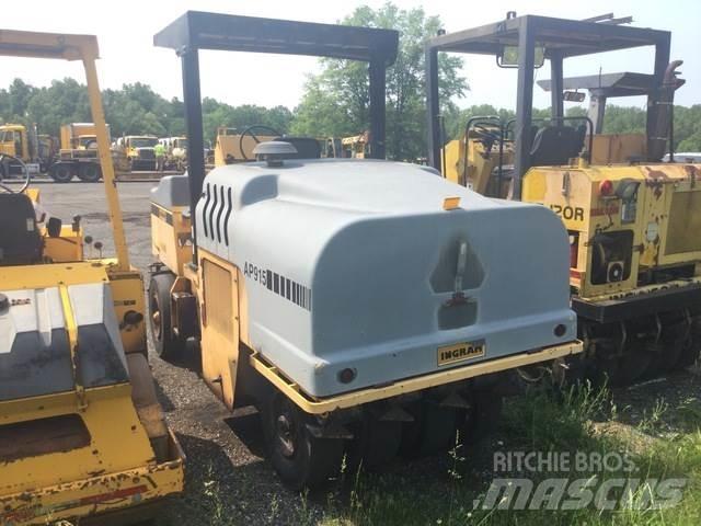 Ingram AP915 Pneumatic tired rollers