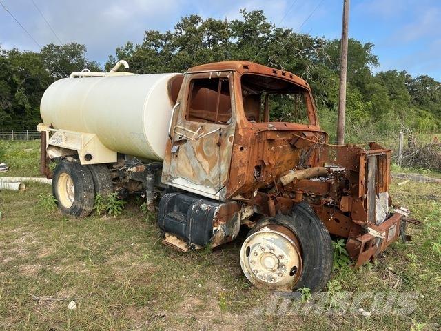 International  Water bowser