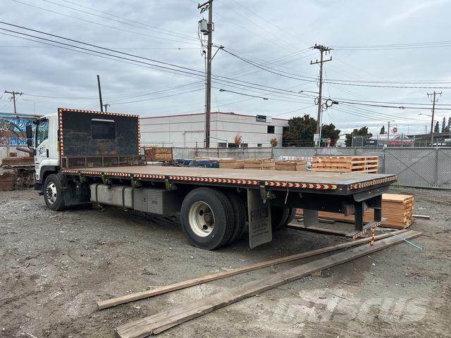 Isuzu FTR Flatbed / Dropside trucks