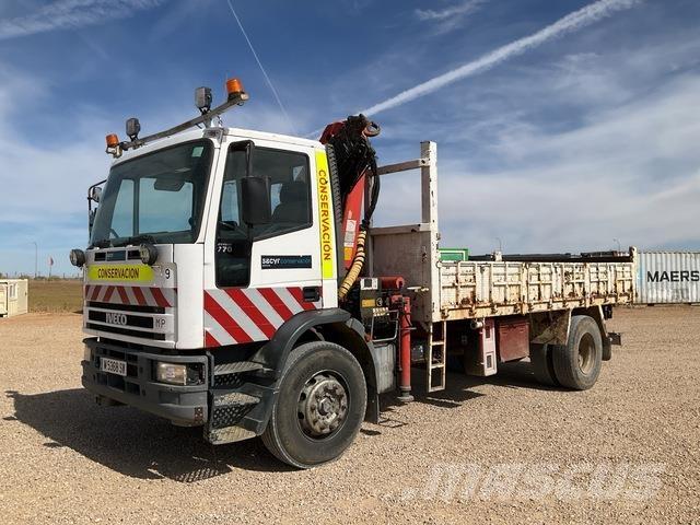 Iveco 170E23 Truck mounted cranes