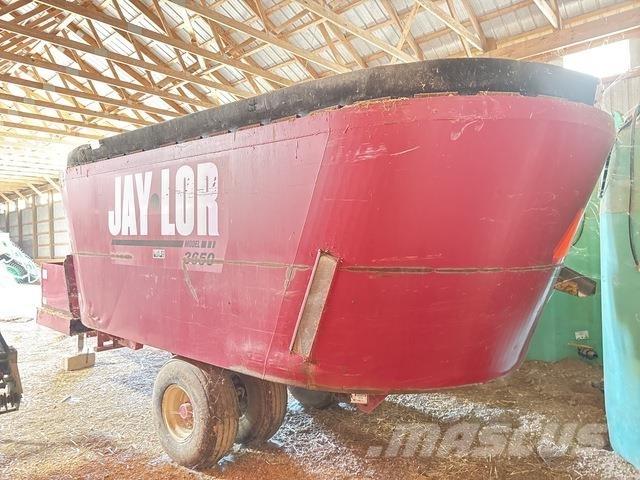 Jaylor 3650 Feed mixer