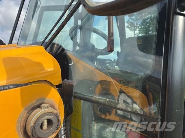 JCB 3CX Backhoe