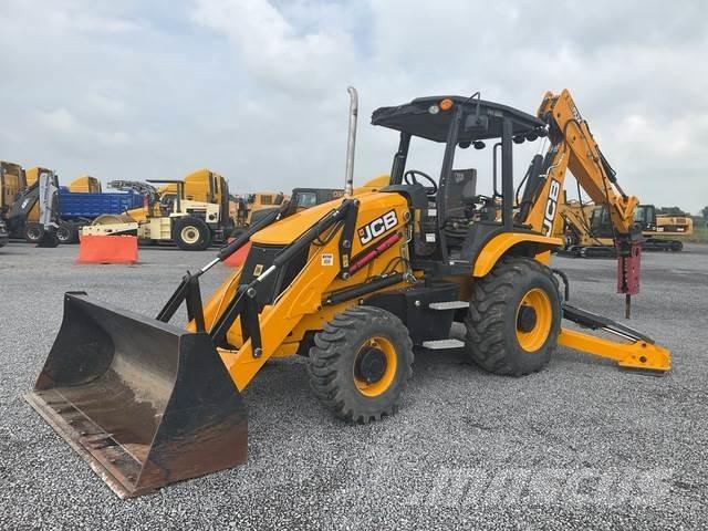 JCB 3CXR14L4CE Backhoe