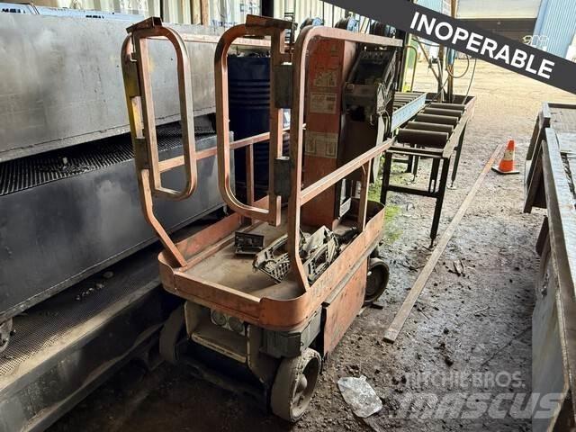 JLG  Used Personnel lifts and access elevators