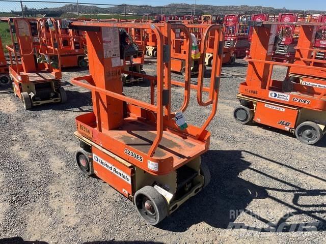 JLG 1230ES Used Personnel lifts and access elevators
