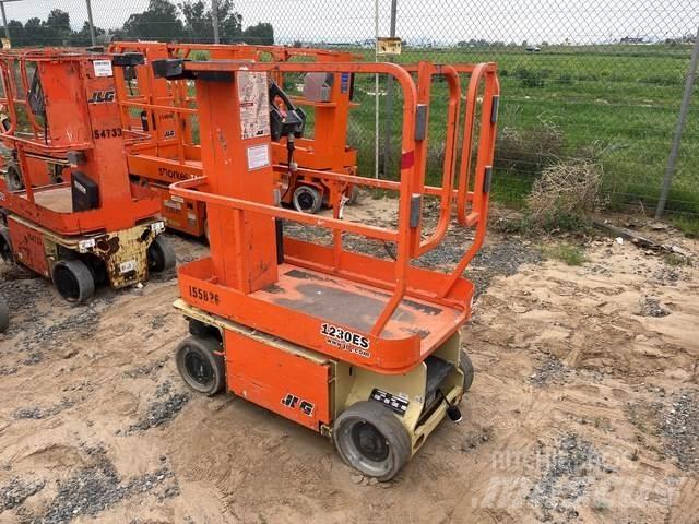 JLG 1230ES Used Personnel lifts and access elevators