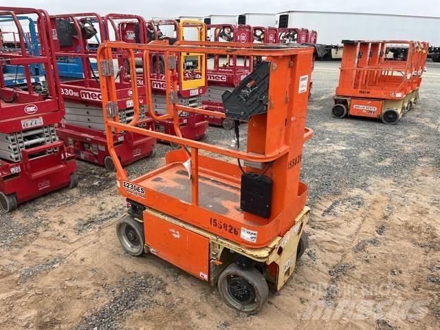 JLG 1230ES Used Personnel lifts and access elevators
