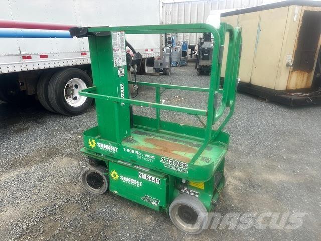 JLG 1230ES Used Personnel lifts and access elevators