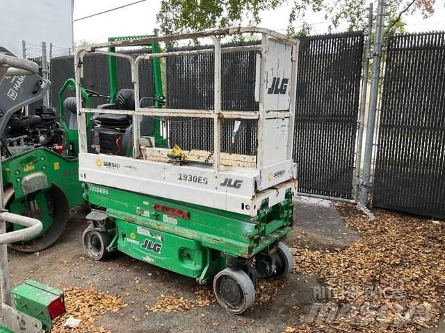 JLG 1930ES Scissor lifts