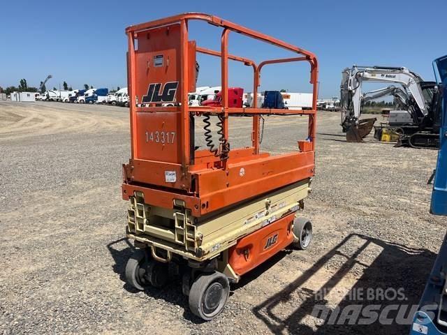 JLG 1930ES Scissor lifts