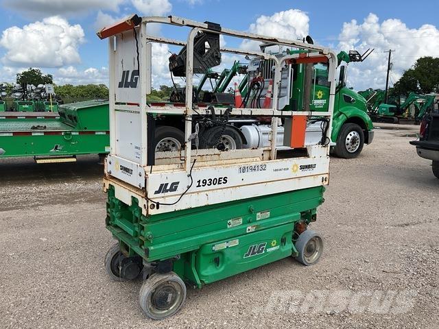 JLG 1930ES Scissor lifts