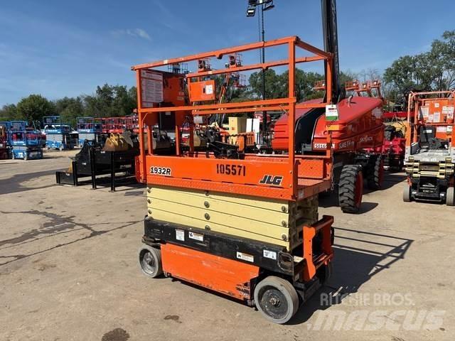 JLG 1932R Scissor lifts
