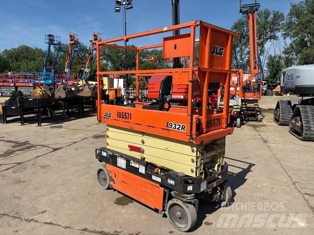 JLG 1932R Scissor lifts