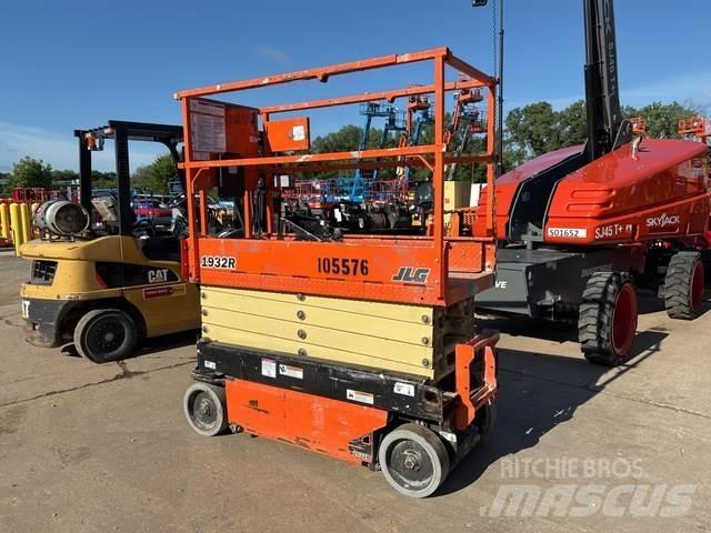 JLG 1932R Scissor lifts