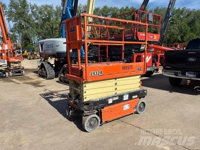JLG 1932R Scissor lifts