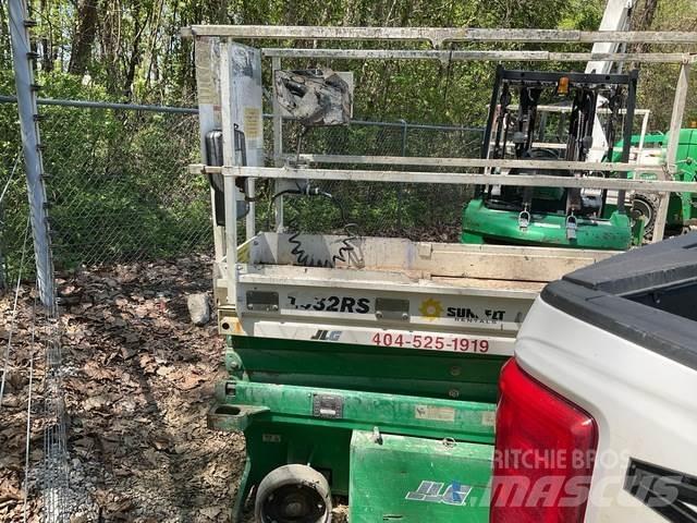 JLG 1932RS Scissor lifts