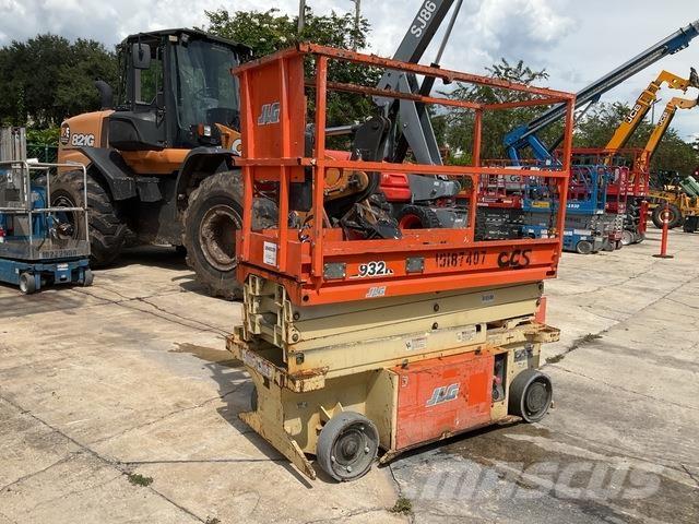 JLG 1932RS Scissor lifts