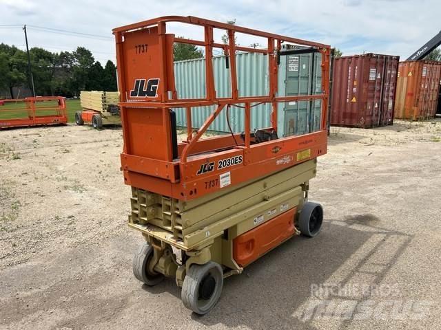 JLG 2030ES Scissor lifts