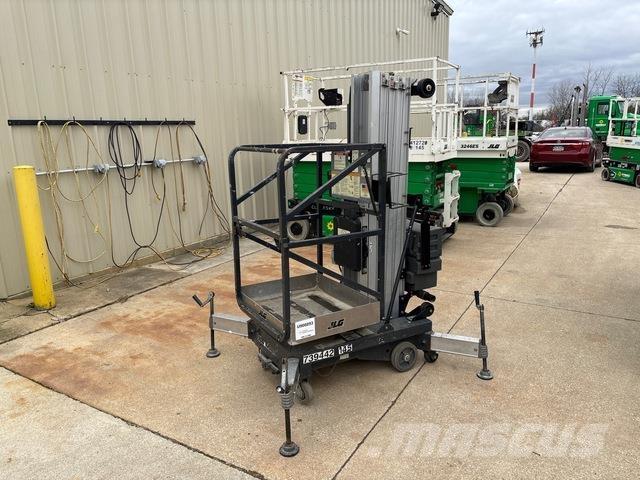 JLG 20AM Used Personnel lifts and access elevators