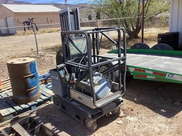 JLG 20MVL Used Personnel lifts and access elevators