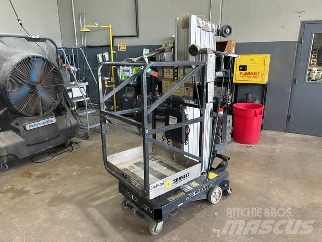 JLG 25AM Used Personnel lifts and access elevators
