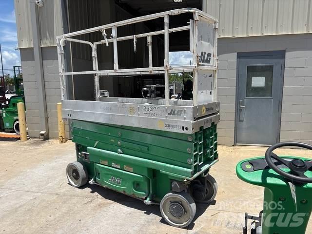 JLG 2630ES Scissor lifts