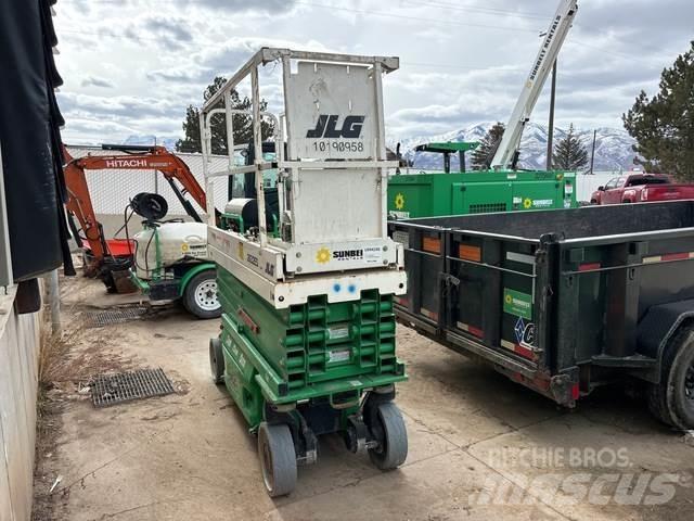 JLG 2632ES Scissor lifts