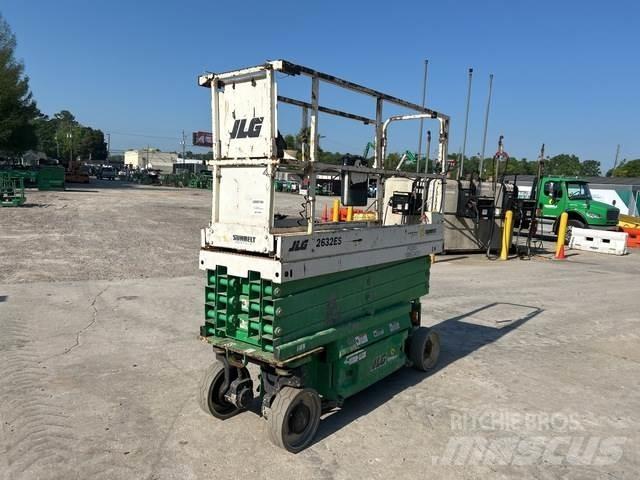 JLG 2632ES Scissor lifts