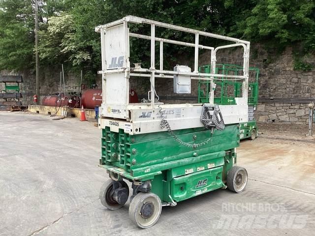 JLG 2632ES Scissor lifts